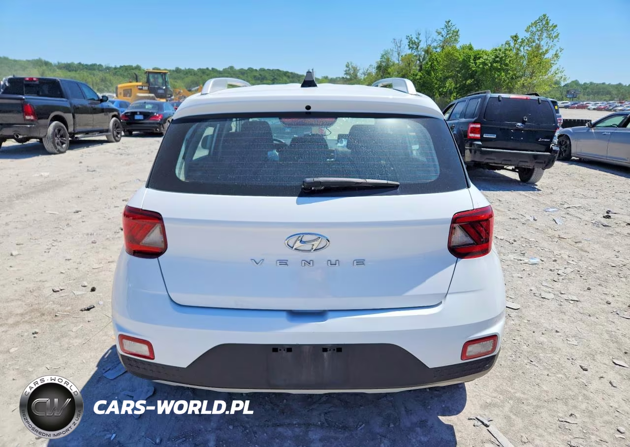 2022 Hyundai Venue Sel VIN:KMHRC8A32NU132307 - 6