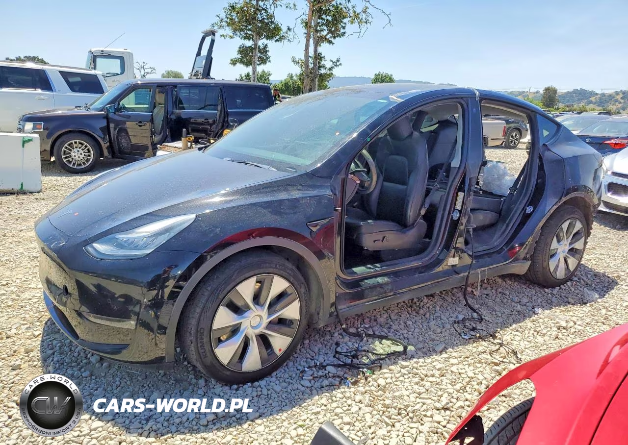 2021 Tesla Model Y – zdjęcie 1 z 14