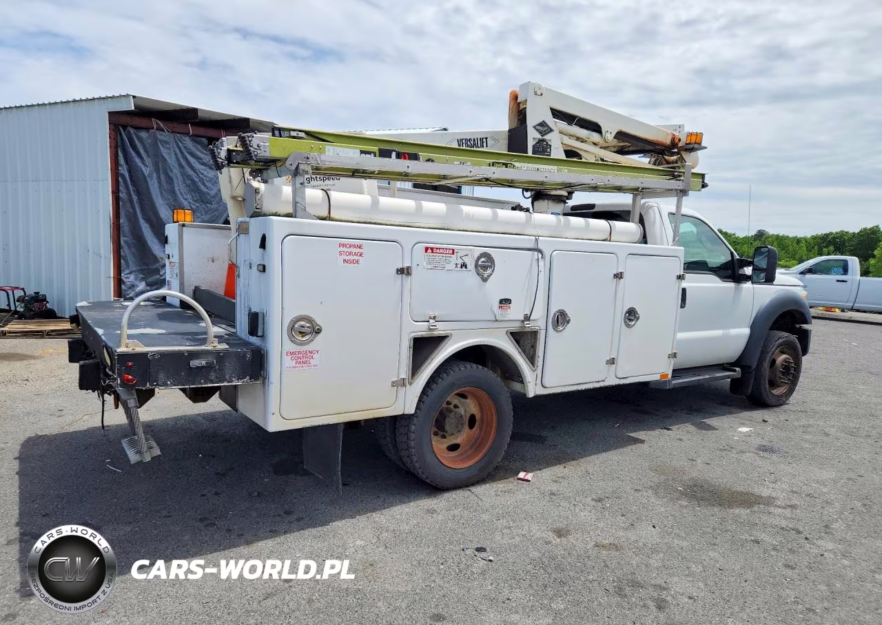 2015 Ford F450 Super Duty VIN:1FDUF4GY1FEA76207 - 3