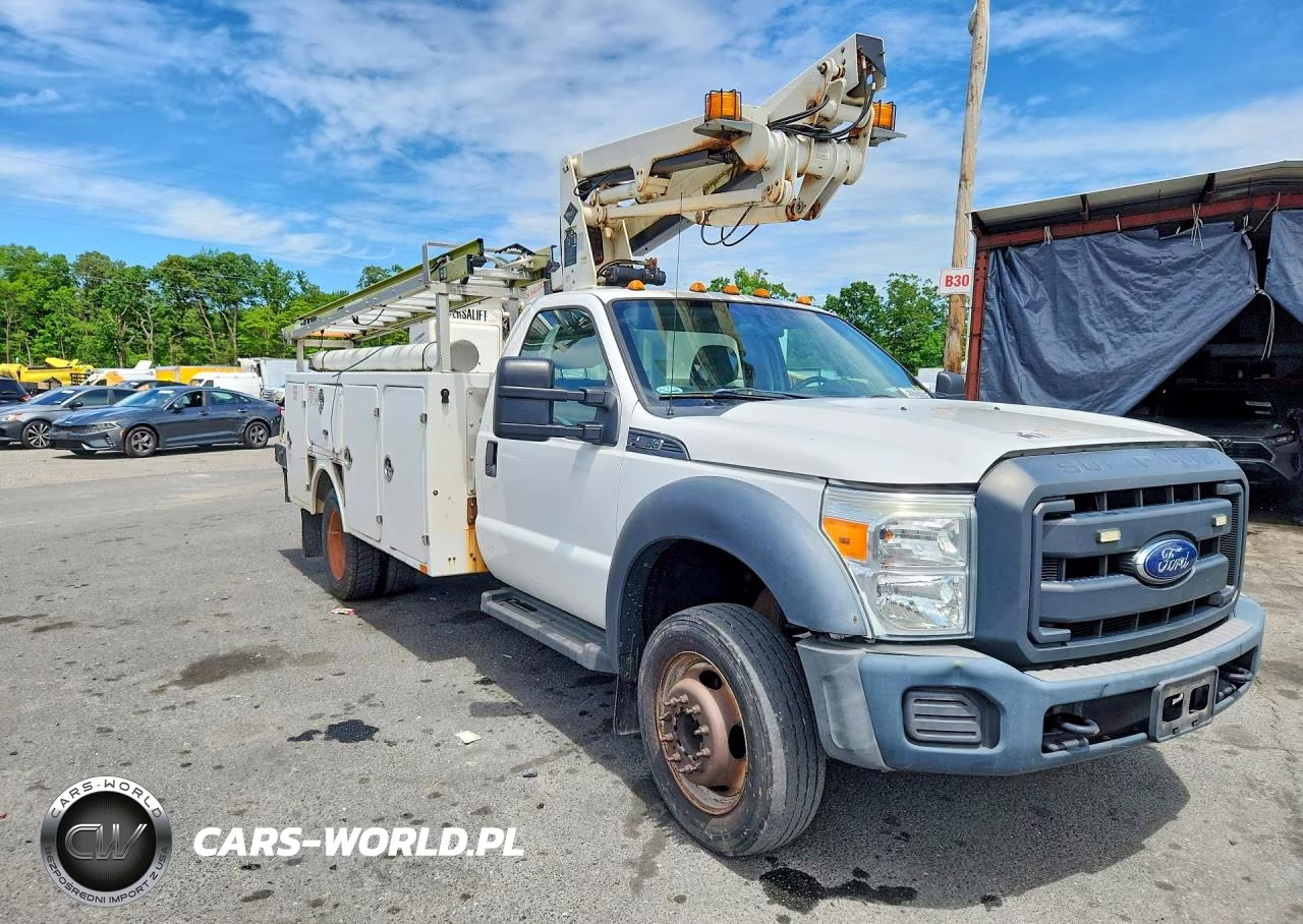 2015 Ford F450 Super Duty VIN:1FDUF4GY1FEA76207 - 4