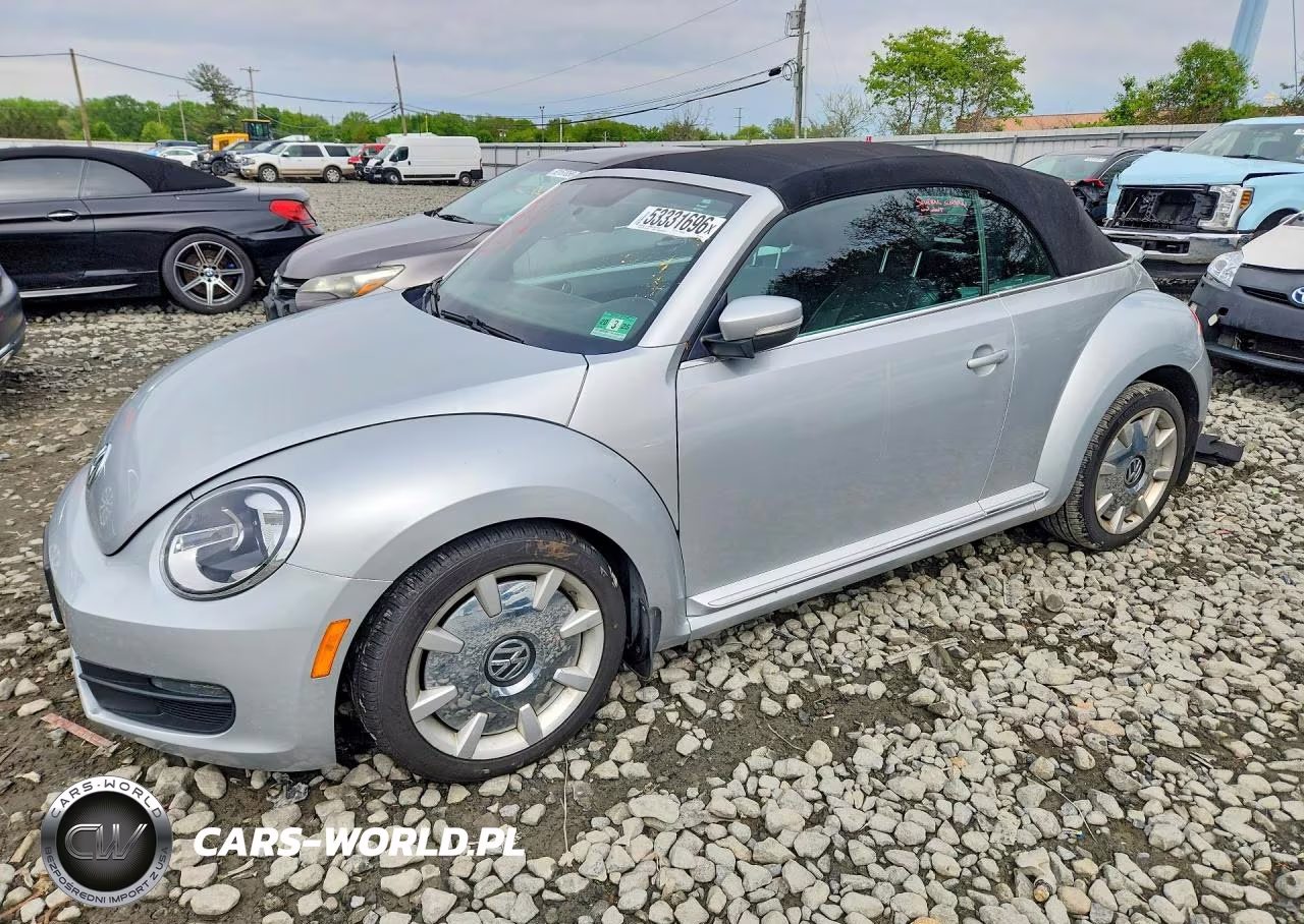 2013 Volkswagen Beetle – zdjęcie 1 z 12