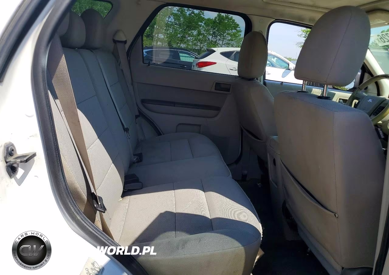 2012 Ford Escape Xlt VIN:1FMCU0D73CKB58412 - 11