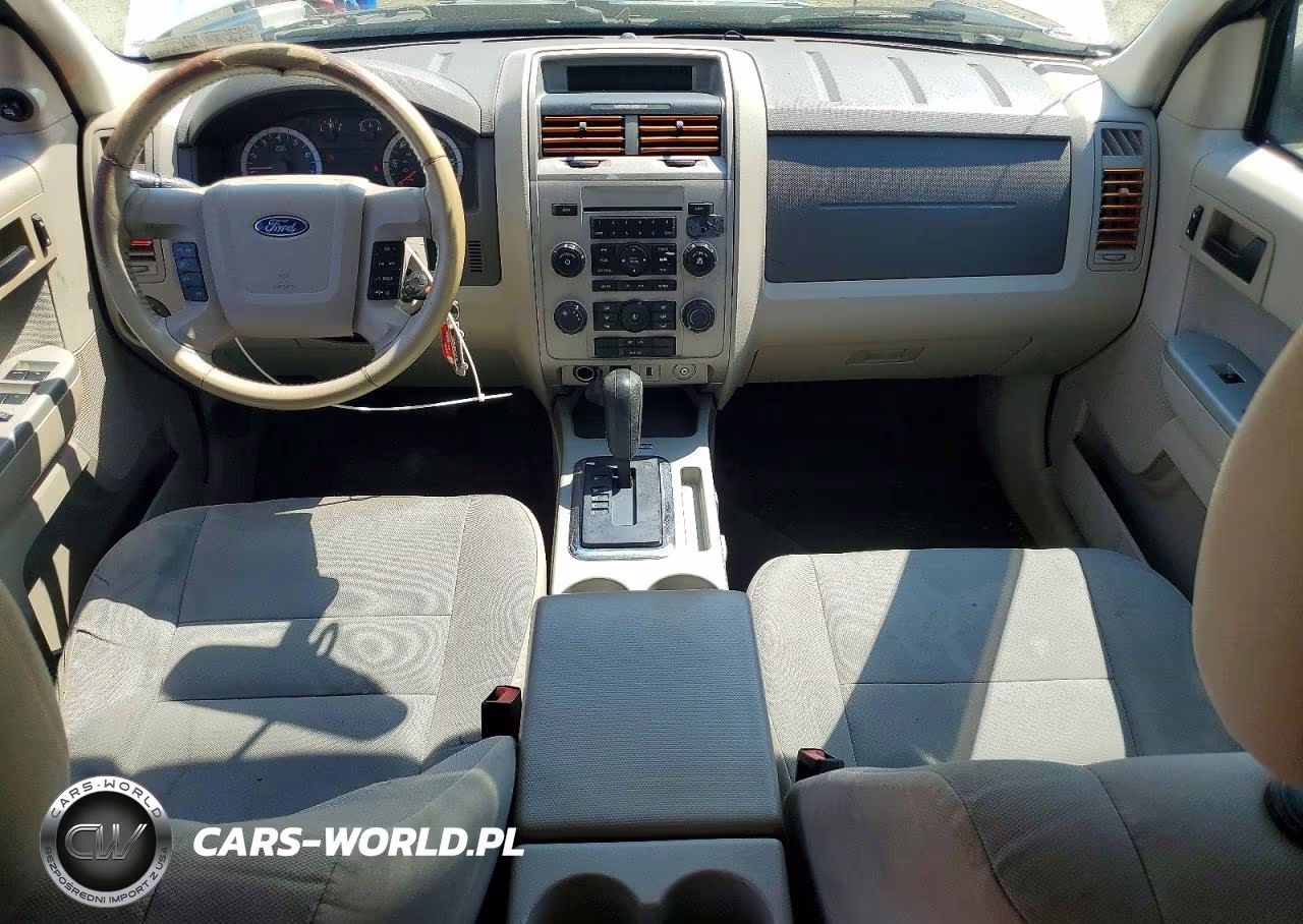 2012 Ford Escape Xlt VIN:1FMCU0D73CKB58412 - 8
