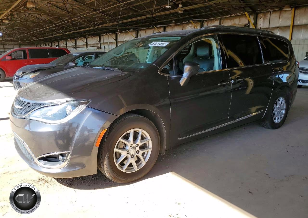 2020 Chrysler Pacifica Touring L
