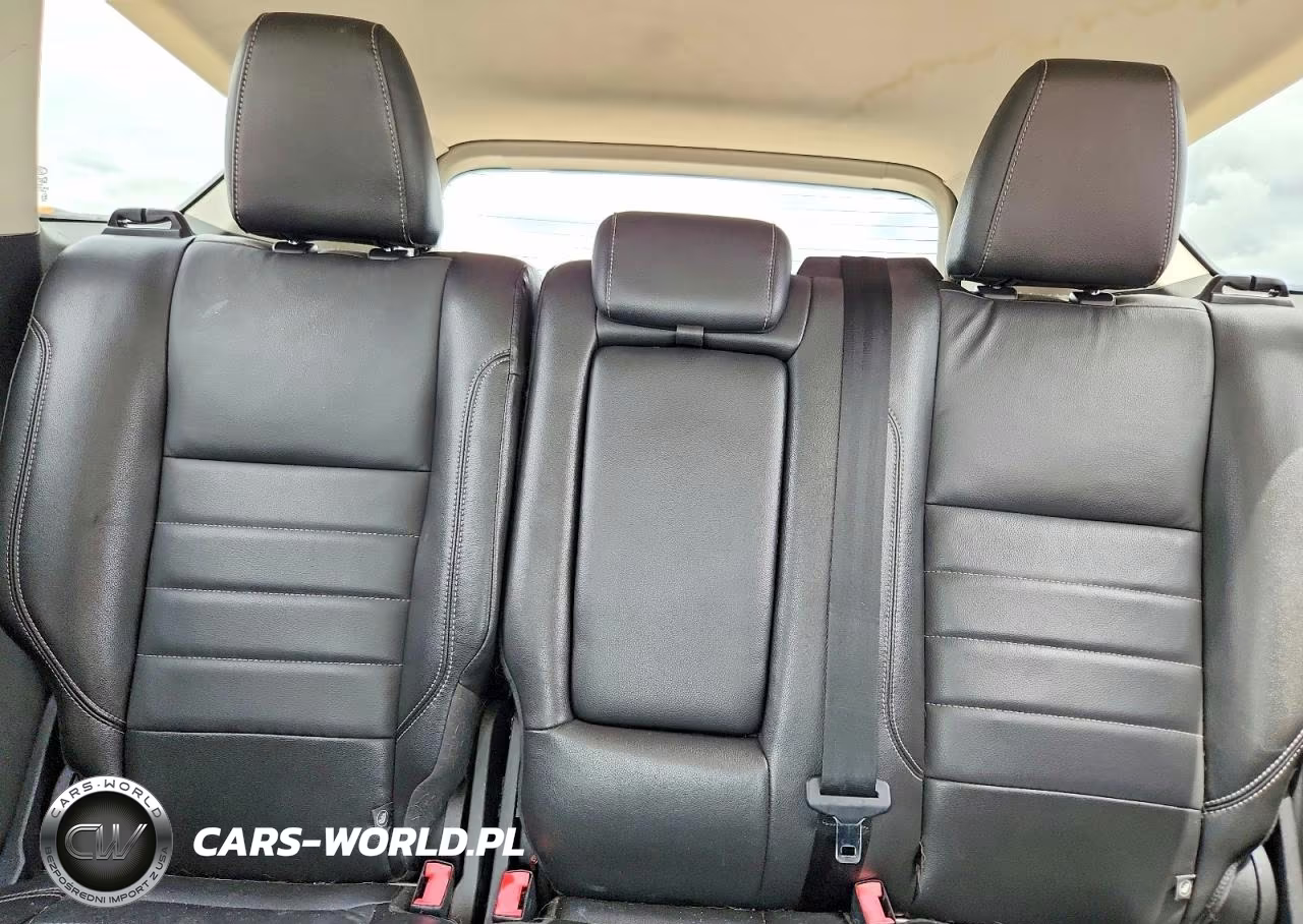2015 Ford Escape Titanium VIN:1FMCU0J98FUB93803 - 10