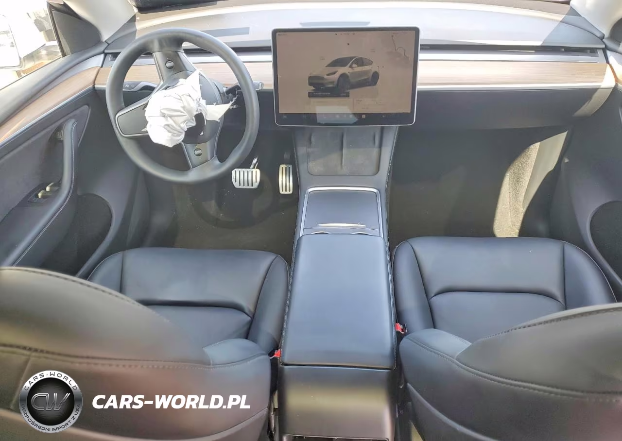 2023 Tesla Model Y VIN:7SAYGDEF8PF924297 - 8