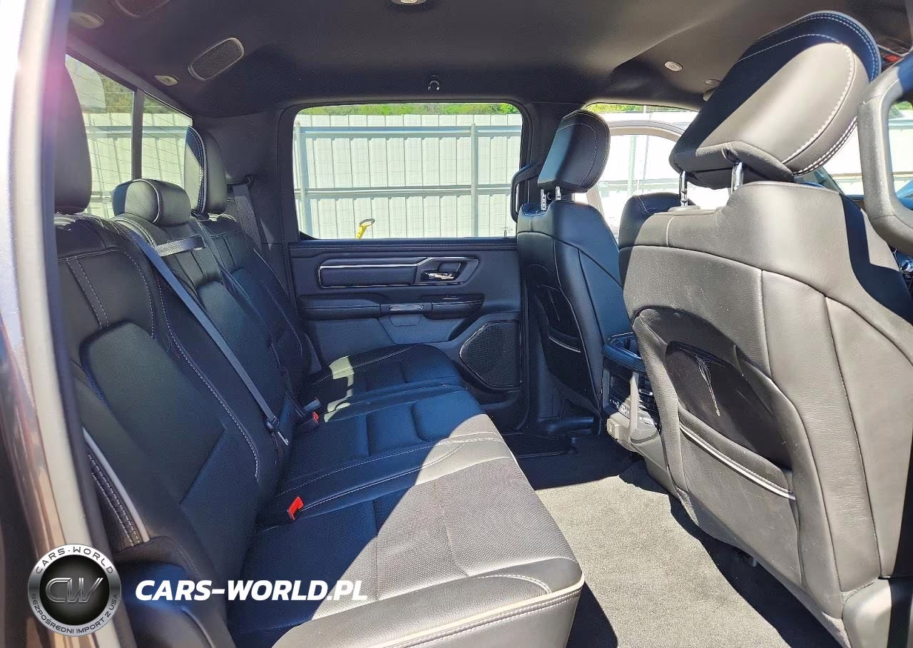 2023 Ram 1500 Limited VIN:1C6SRFHT2PN621535 - 10