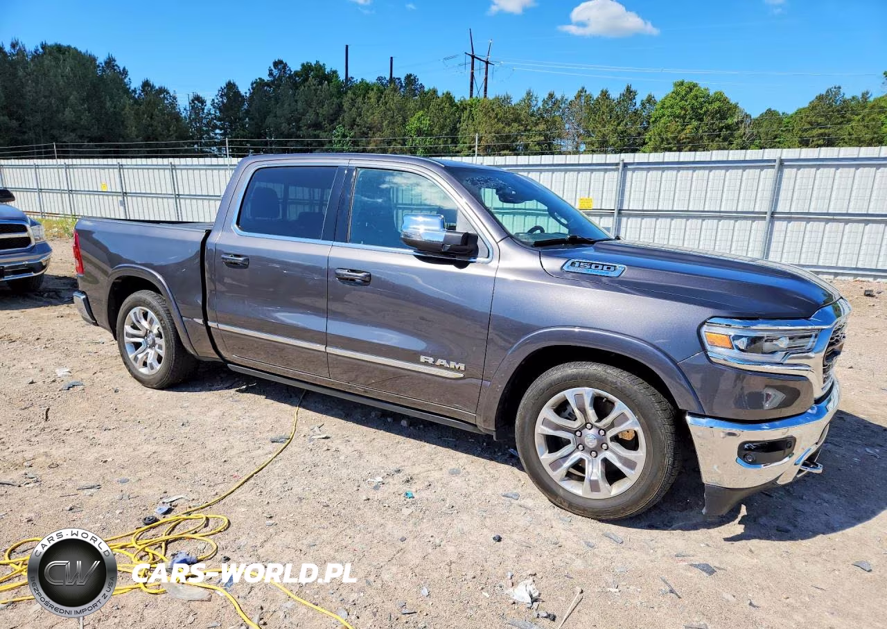 2023 Ram 1500 Limited VIN:1C6SRFHT2PN621535 - 4