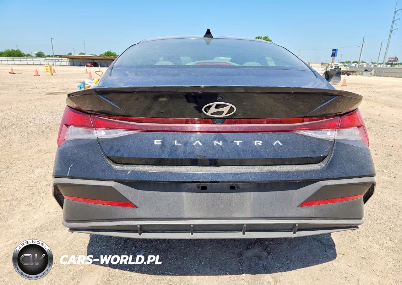 2025 Hyundai Elantra Sel Sport VIN:KMHLM4DG5SU963693 - 6