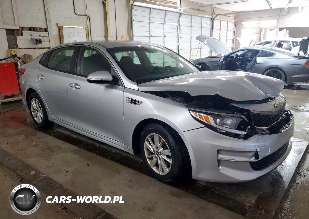 2018 Kia Optima Lx VIN:5XXGT4L32JG241755 - 4