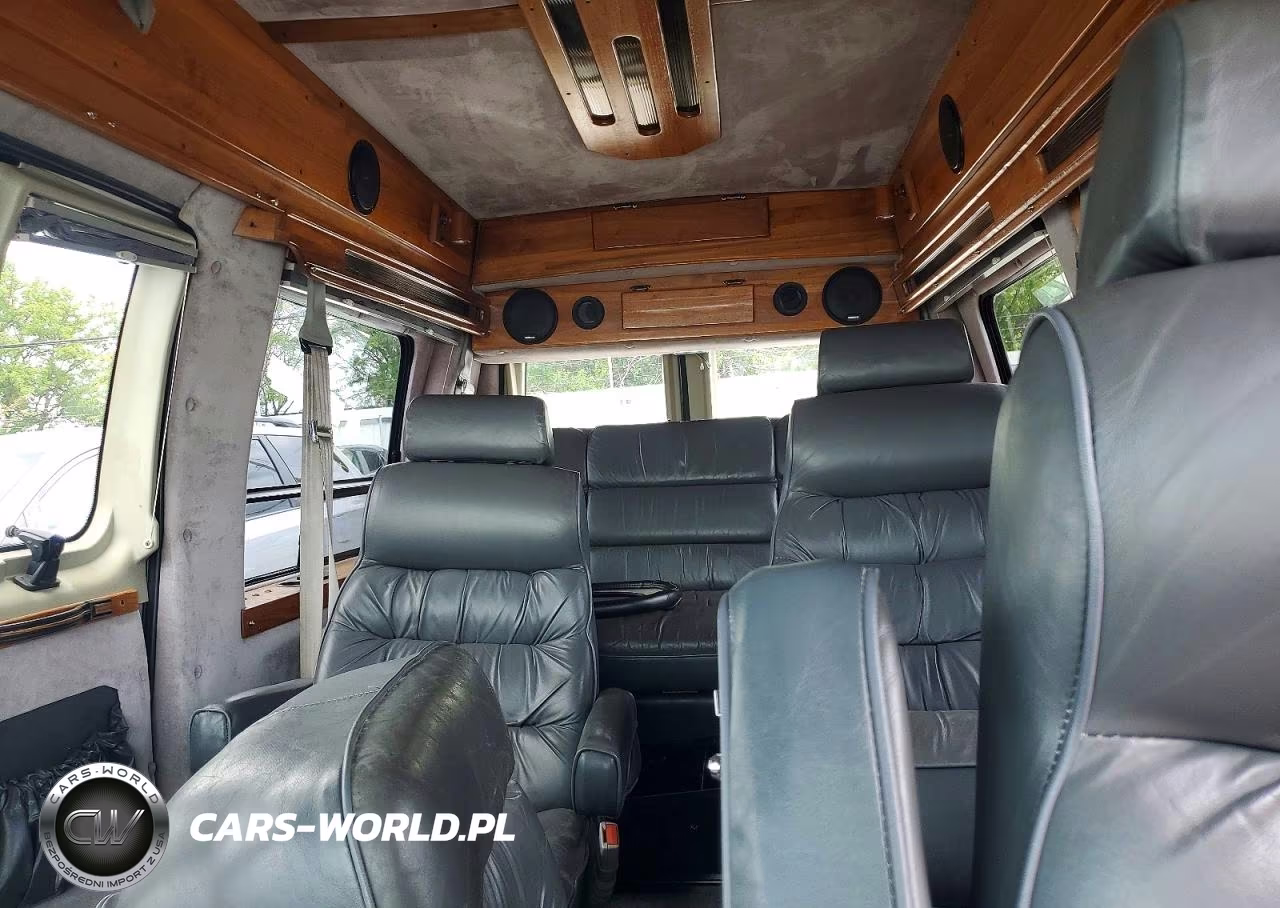 1996 Ford Econoline E150 Van VIN:1FDEE14H3THA26560 - 10