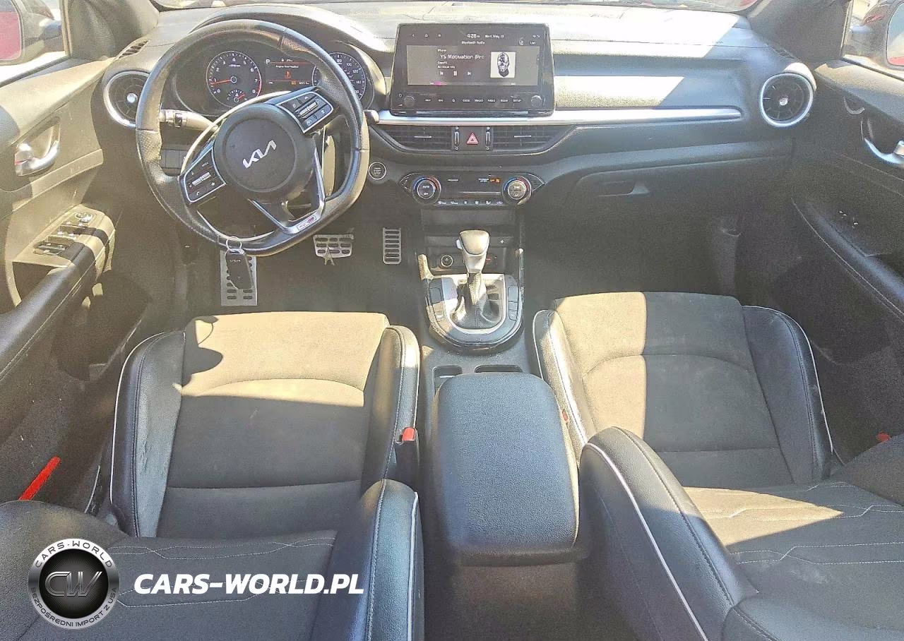 2024 Kia Forte Gt Line VIN:3KPF54AD6RE748714 - 8