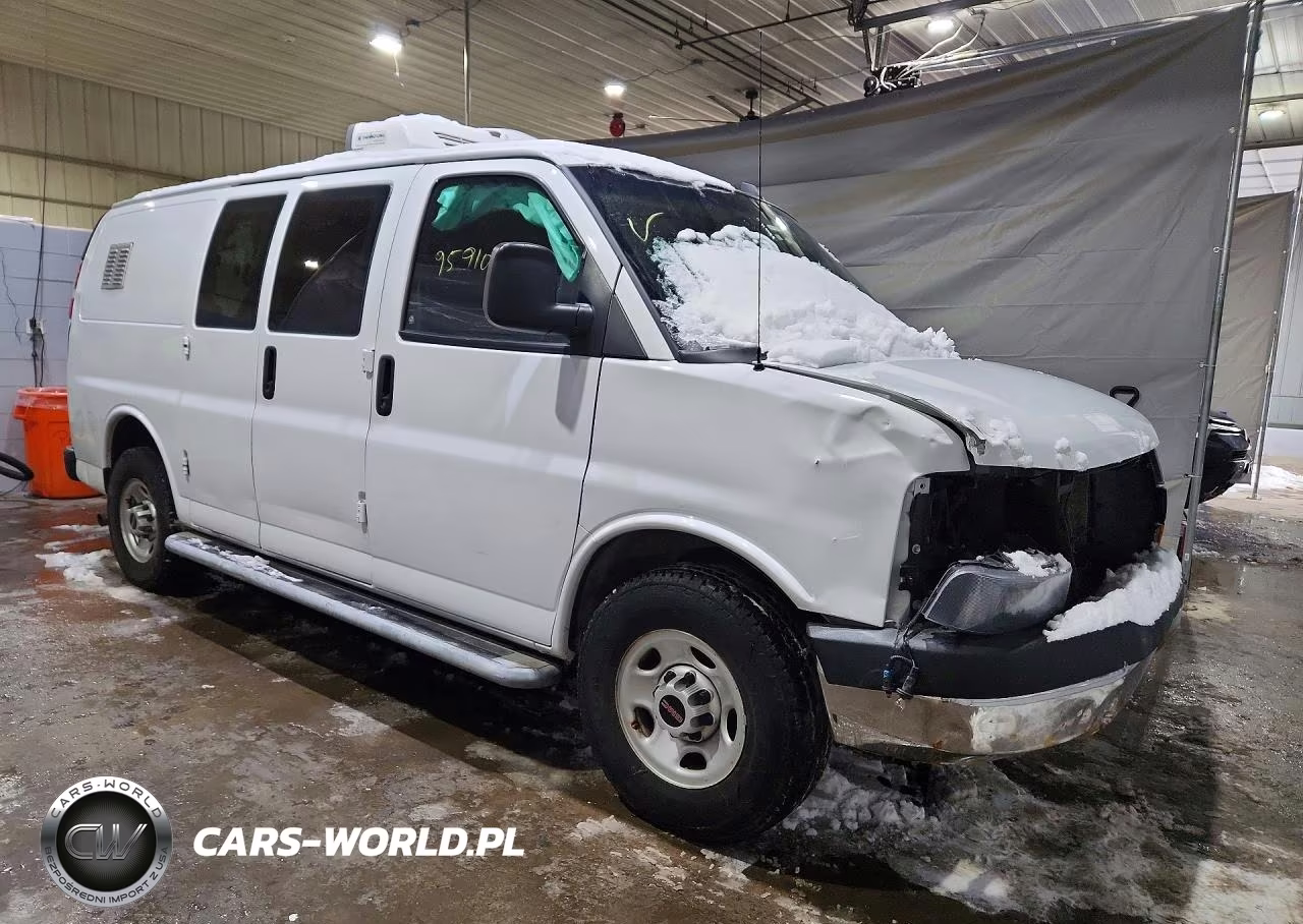 2020 GMC Savana 2500 Cargo Delivery Van VIN:1GTW7AFG7L1174534 - 4