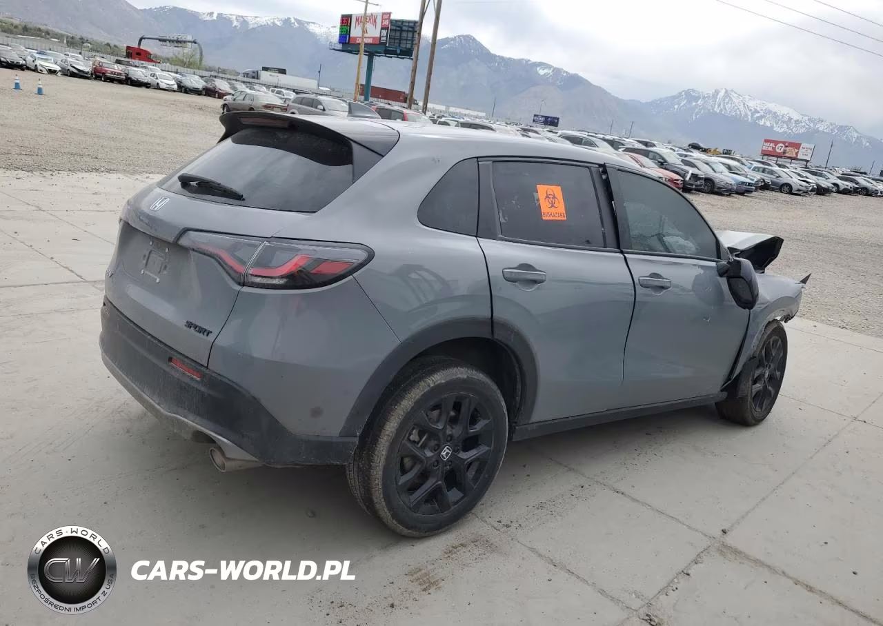 2025 Honda Hr-V Sport VIN:3CZRZ2H56SM749226 - 3