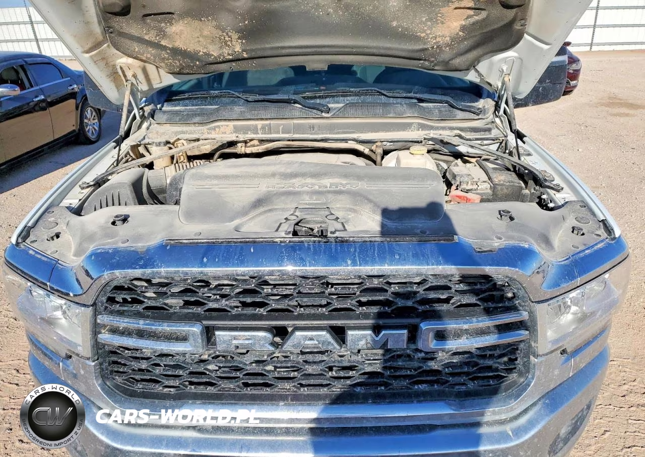 2024 Ram 2500 VIN:3C6UR5CJ3RG264466 - 11