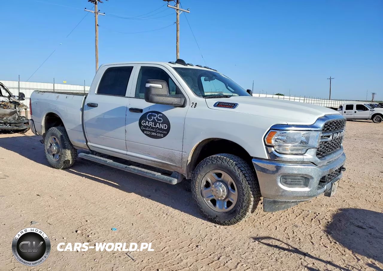 2024 Ram 2500 VIN:3C6UR5CJ3RG264466 - 4