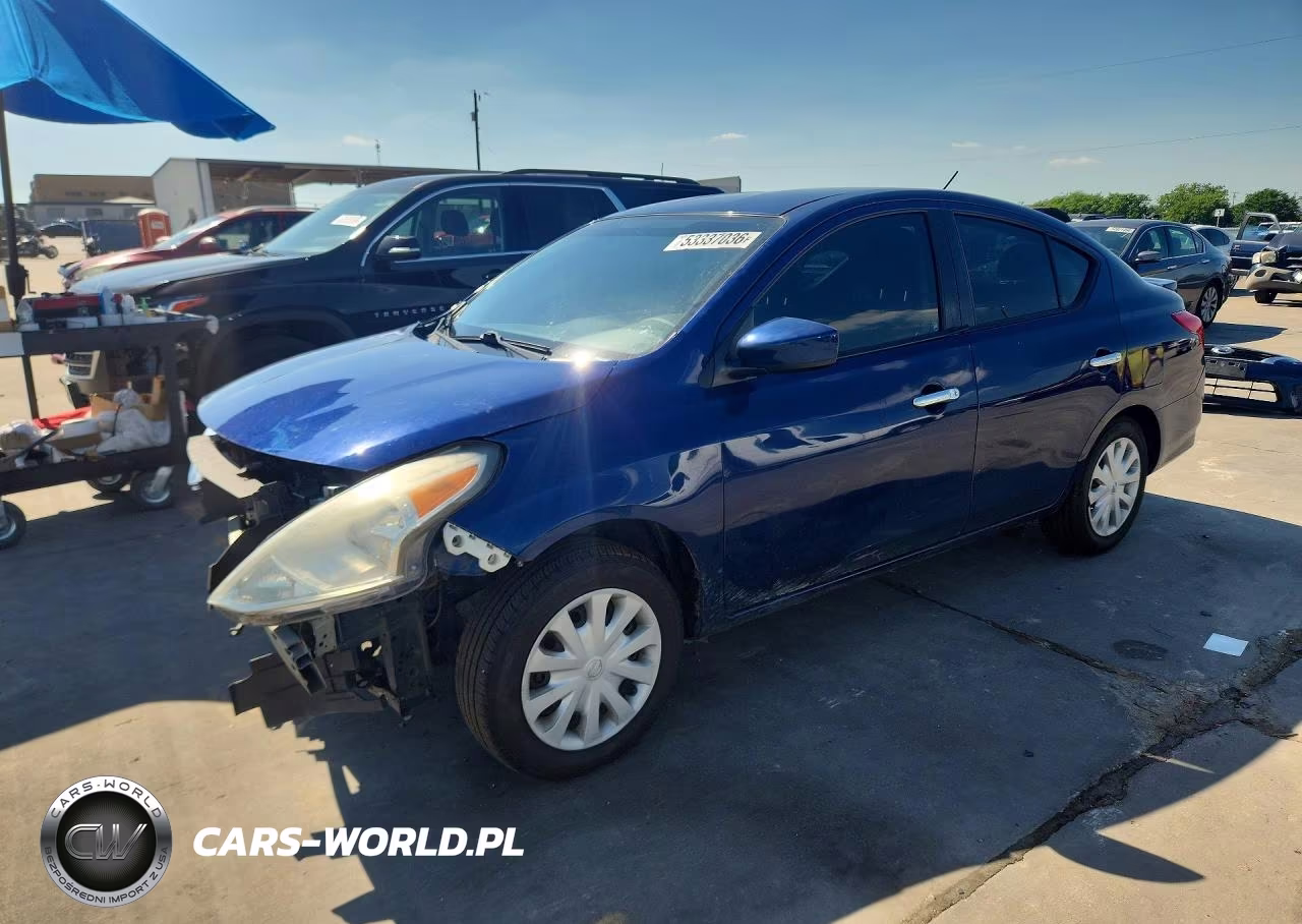 2019 Nissan Versa Sv