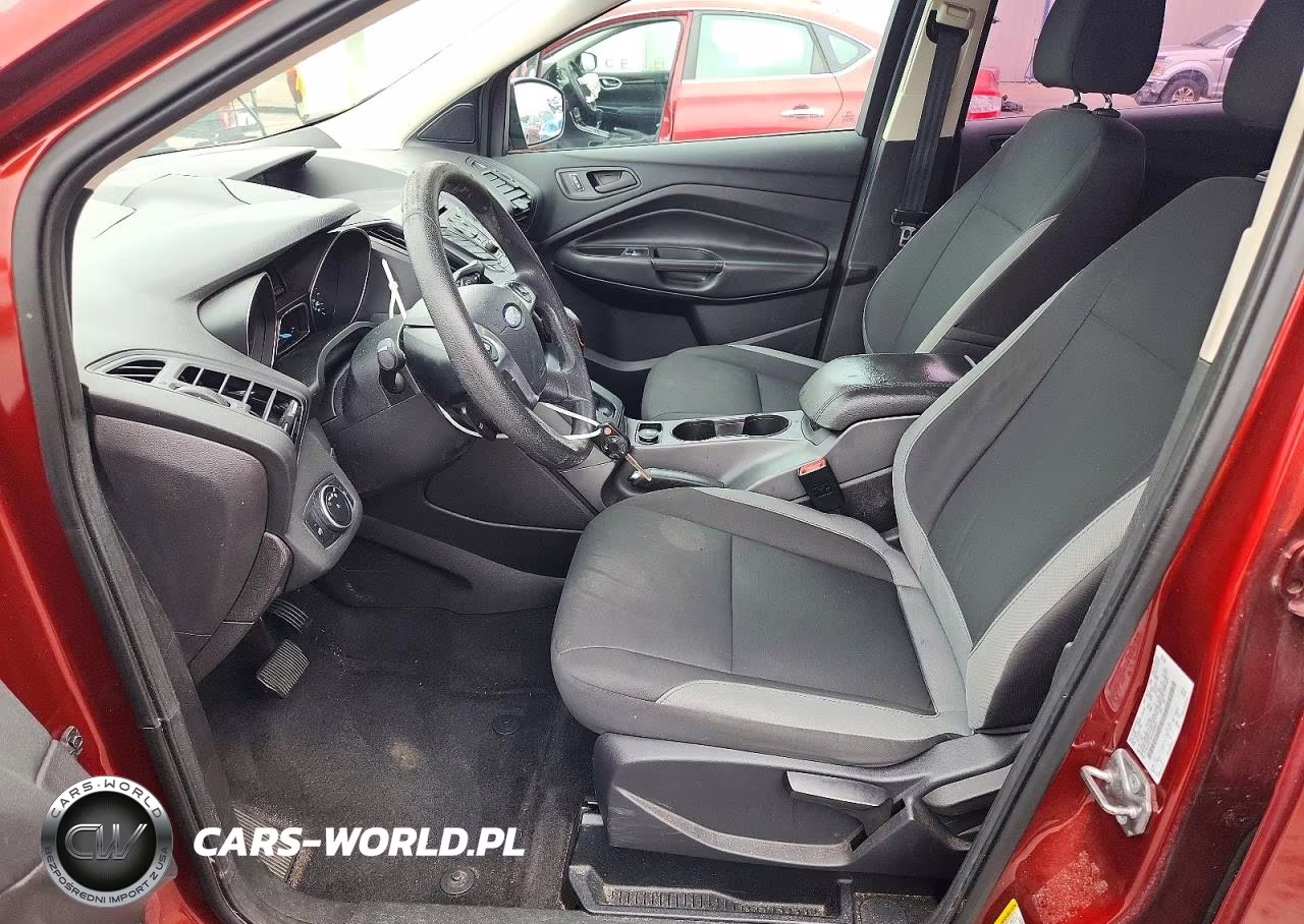 2016 Ford Escape S VIN:1FMCU0F75GUA60893 - 7