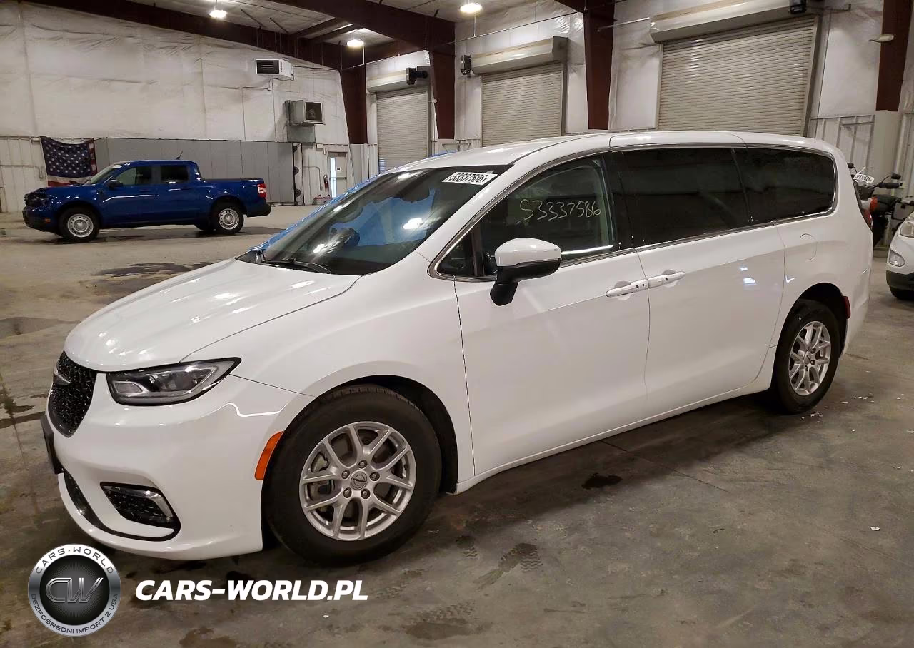 2023 Chrysler Pacifica Touring L VIN:2C4RC1BG5PR515459 - 1