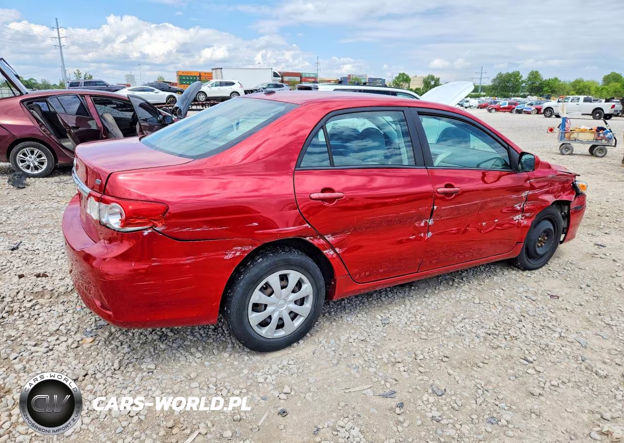 2011 Toyota Corolla Le VIN:2T1BU4EE2BC570048 - 3