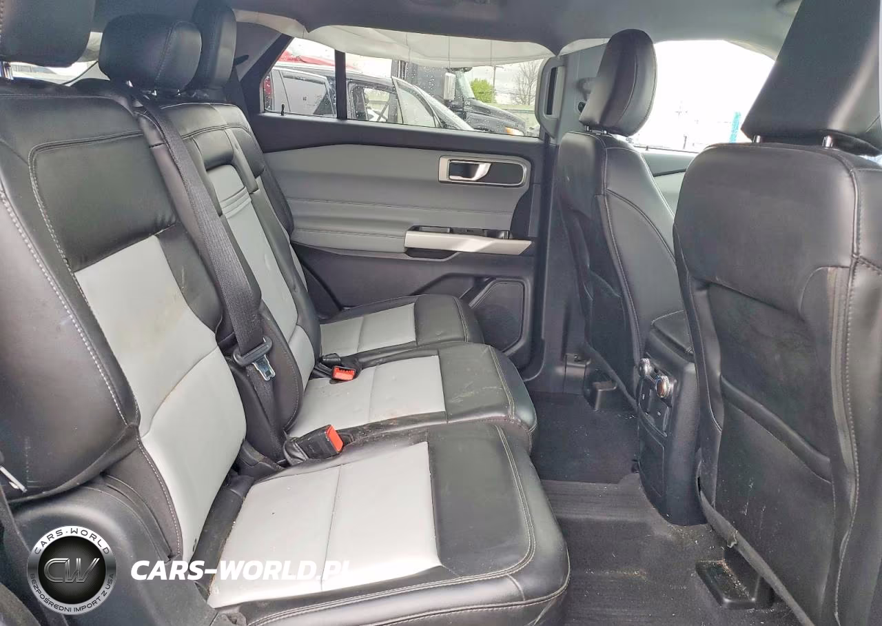 2022 Ford Explorer Xlt VIN:1FMSK8DH0NGA20325 - 11
