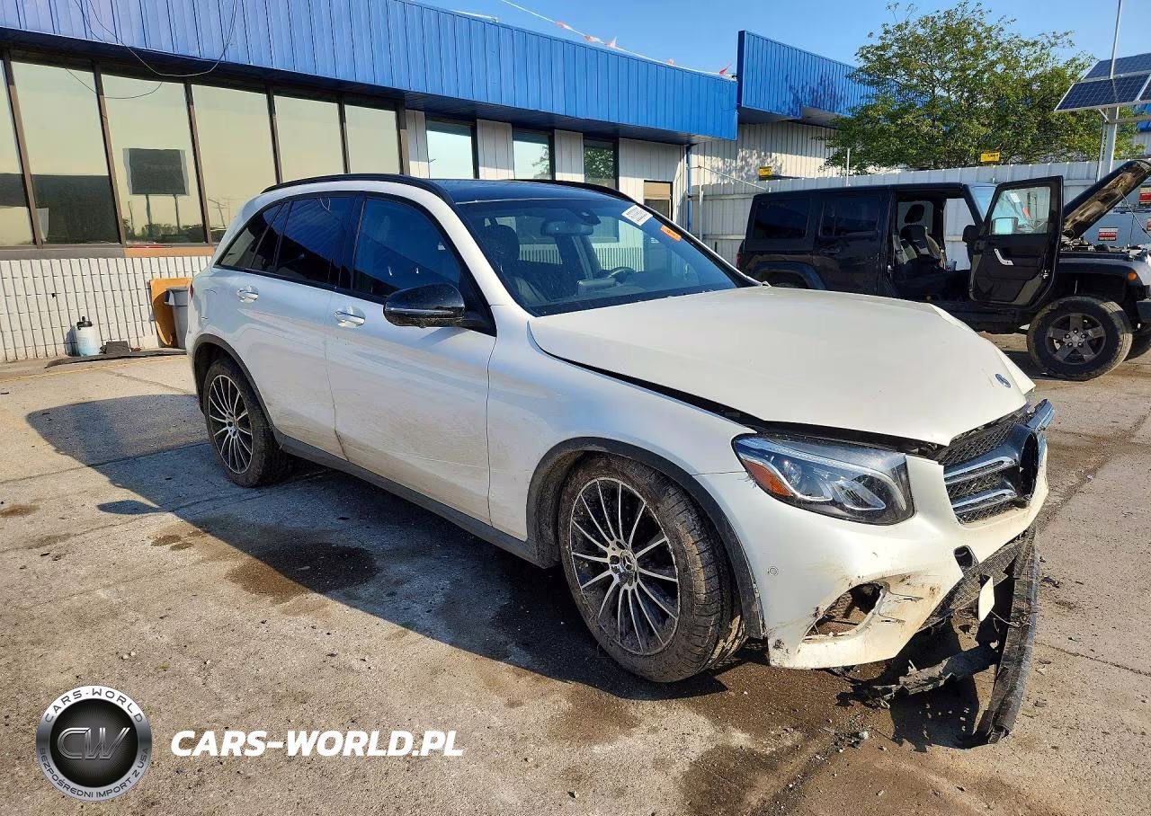 2018 Mercedes-Benz Glc 300 4Matic VIN:WDC0G4KB4JV024284 - 4