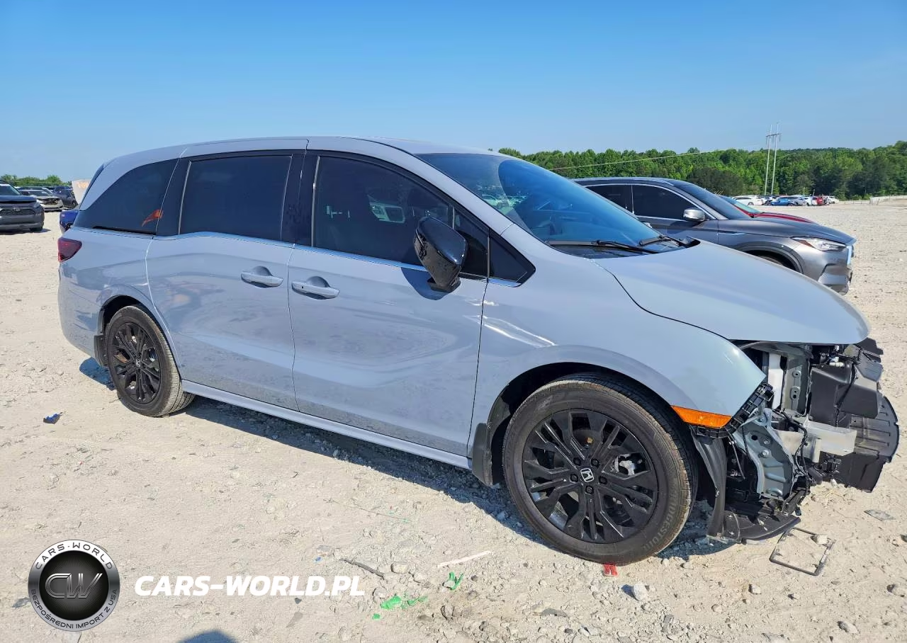 2026 Honda Odyssey Sport-L VIN:5FNRL6H72TB011218 - 4