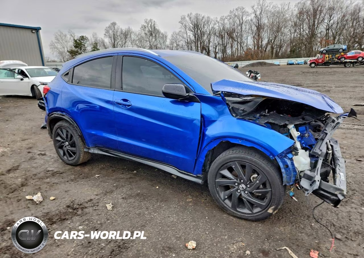 2021 Honda Hr-V Sport VIN:3CZRU6H18MM746236 - 4