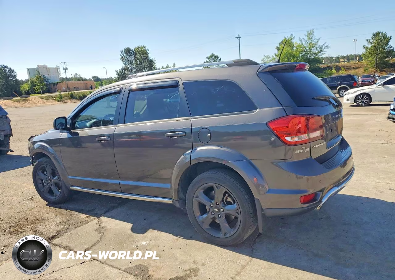 2019 Dodge Journey Crossroad VIN:3C4PDCGG1KT751122 - 2