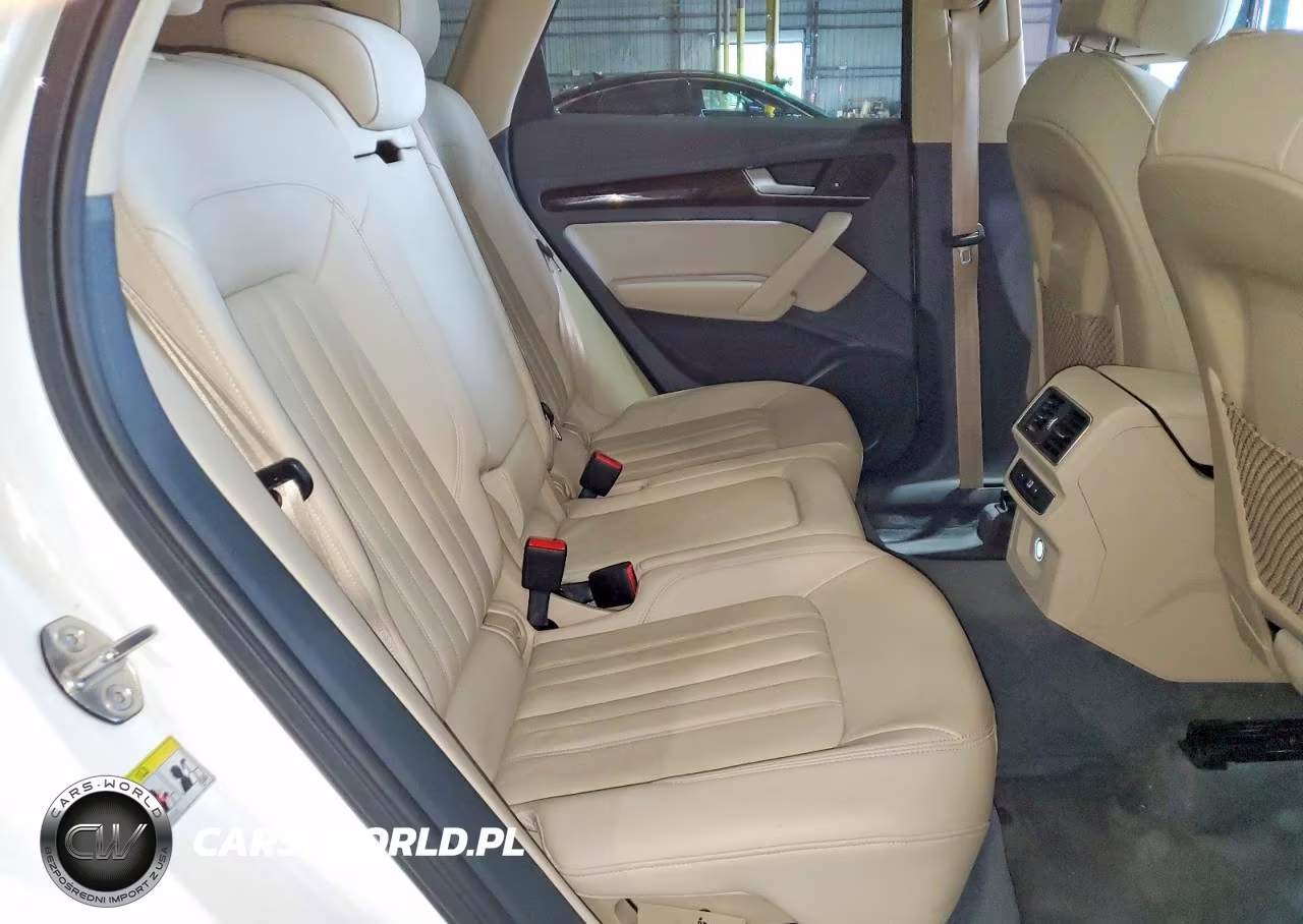 2019 Audi Q5 Premium VIN:WA1ANAFY3K2039014 - 11
