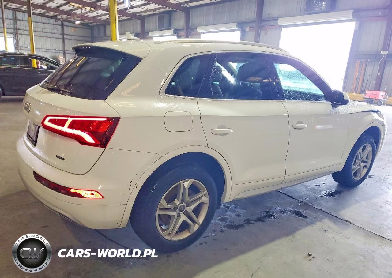 2019 Audi Q5 Premium VIN:WA1ANAFY3K2039014 - 3