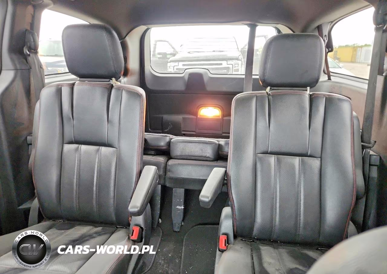 2018 Dodge Grand Caravan Gt VIN:2C4RDGEG5JR241019 - 10