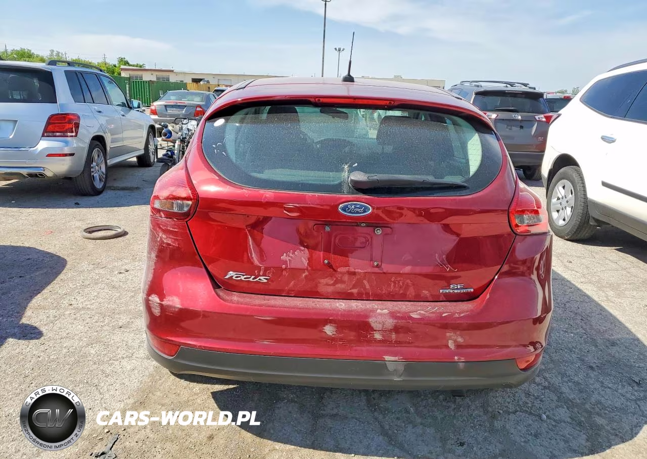 2016 Ford Focus Se VIN:1FADP3K24GL251518 - 6