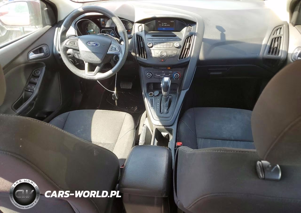 2016 Ford Focus Se VIN:1FADP3K24GL251518 - 8