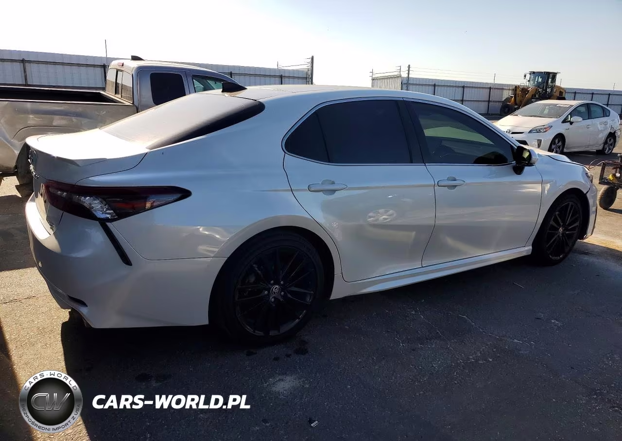 2023 Toyota Camry Xse VIN:4T1K61BK6PU075330 - 3