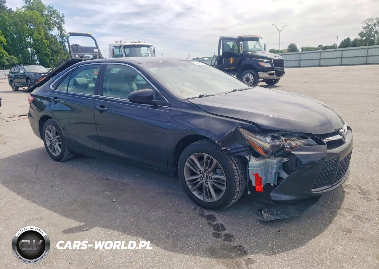 2017 Toyota Camry Se VIN:4T1BF1FK0HU384299 - 4