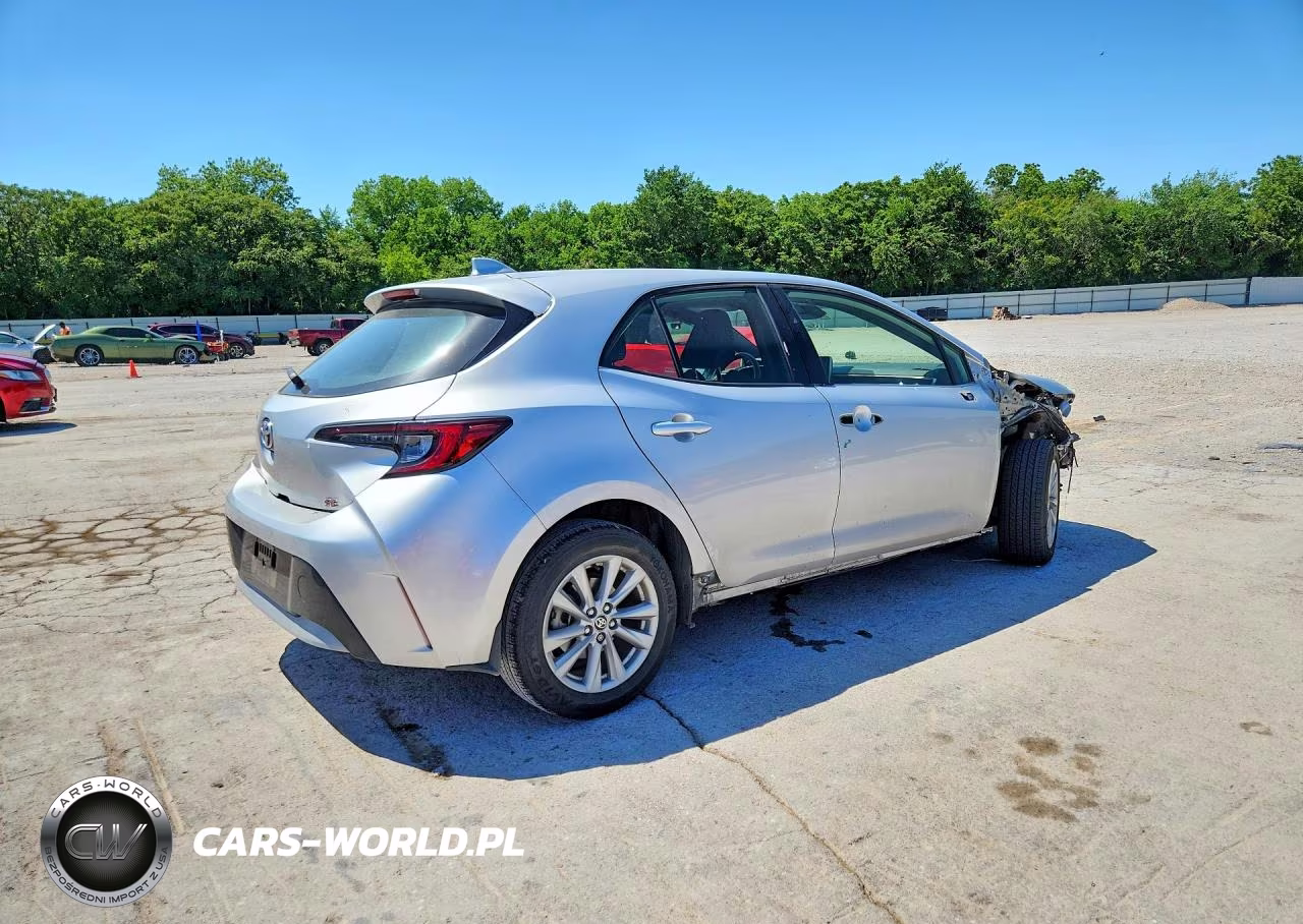 2025 Toyota Corolla Hatchback Se VIN:JTND4MBE7S3234056 - 3