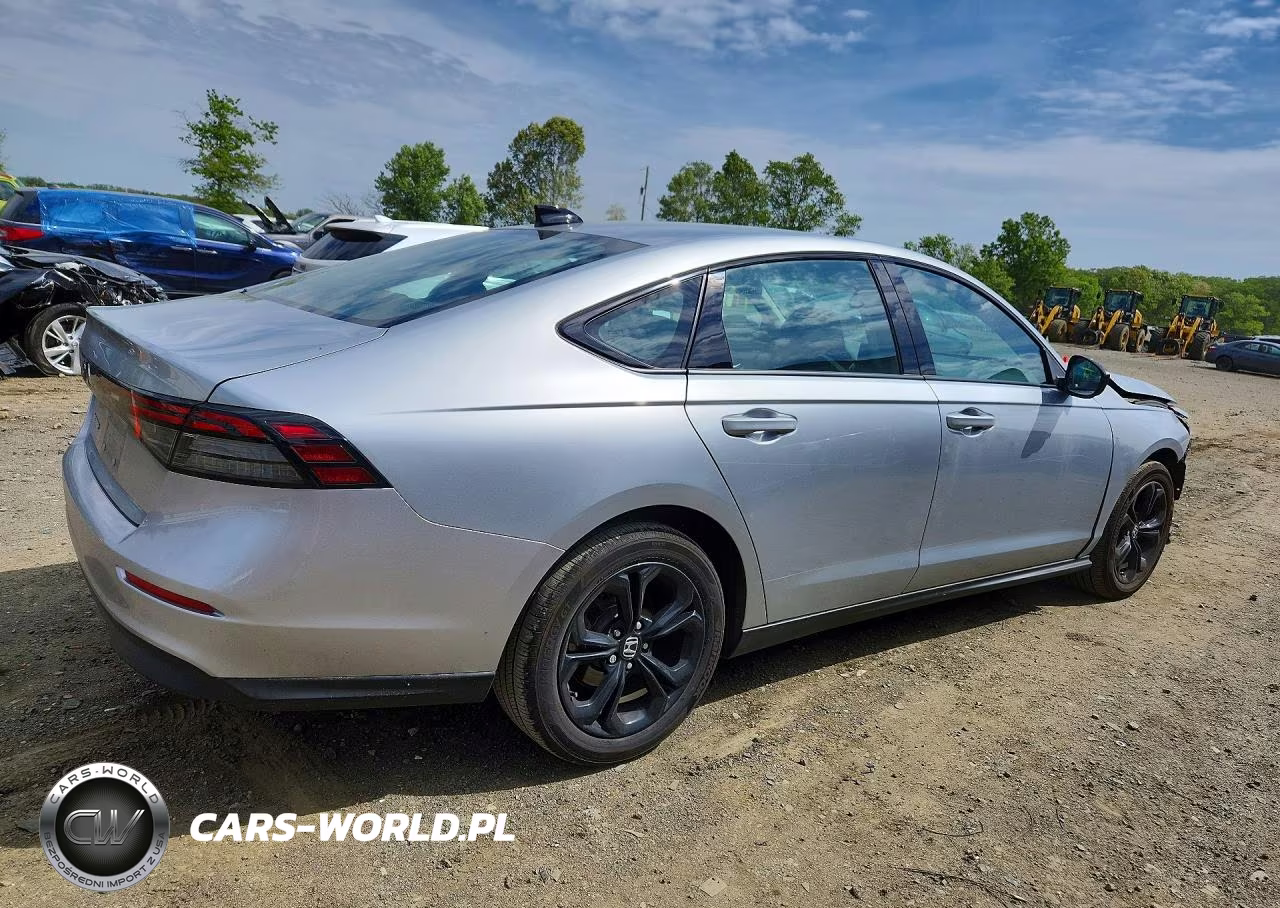 2025 Honda Accord Se VIN:1HGCY1F42SA073584 - 3