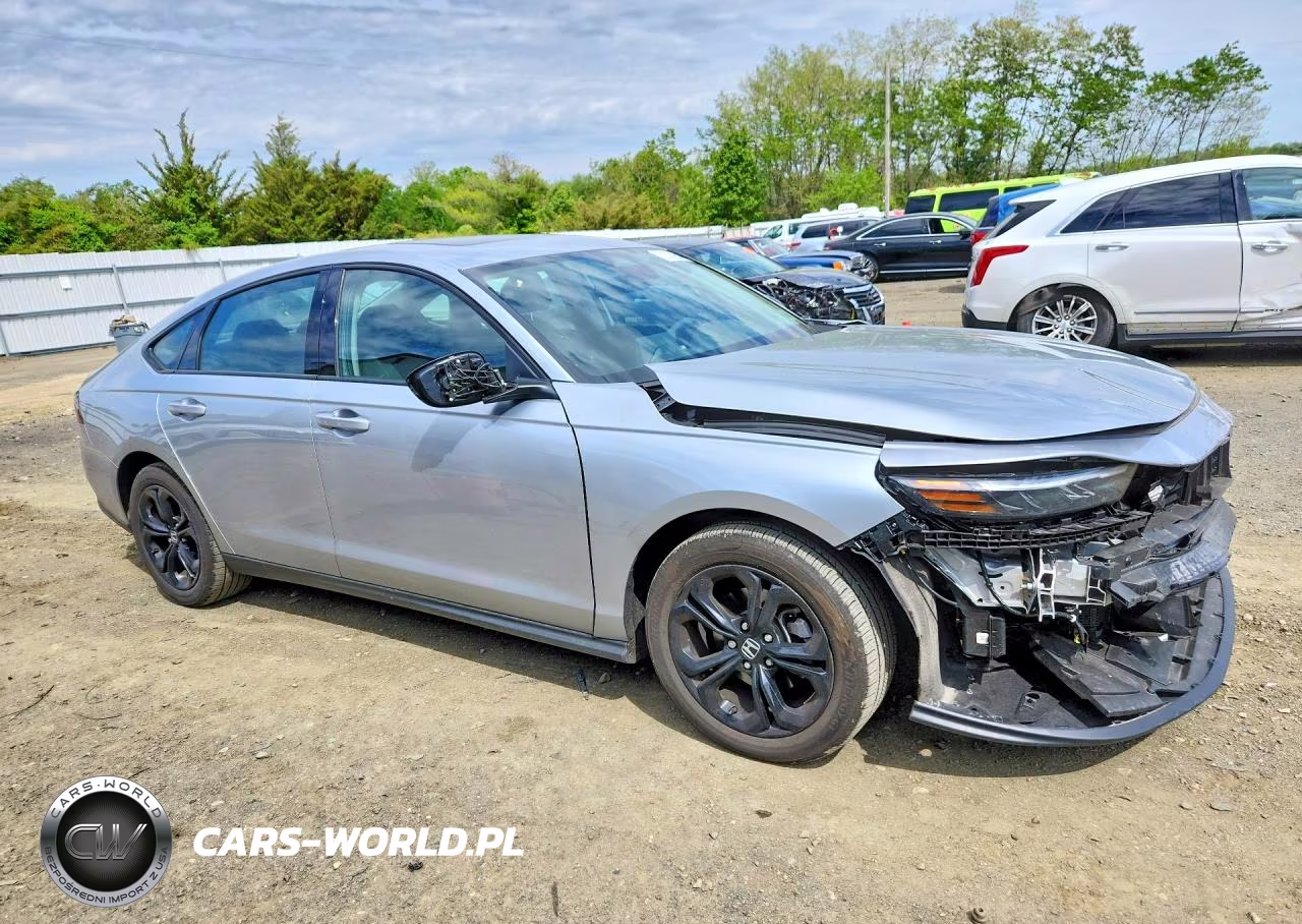 2025 Honda Accord Se VIN:1HGCY1F42SA073584 - 4