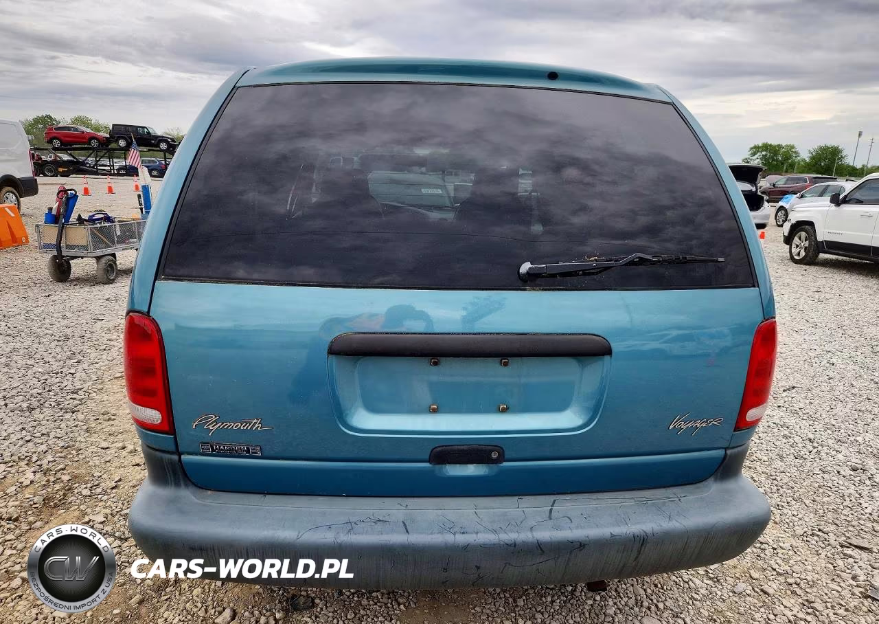 1996 Plymouth Voyager VIN:2P4FP2538TR791744 - 6