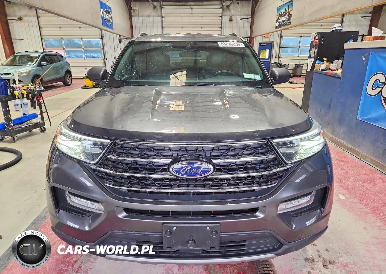 2020 Ford Explorer Xlt VIN:1FMSK8DH9LGB40072 - 5