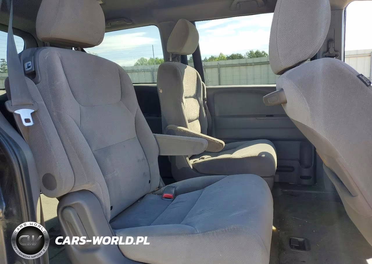 2010 Honda Odyssey Lx VIN:5FNRL3H23AB026746 - 11