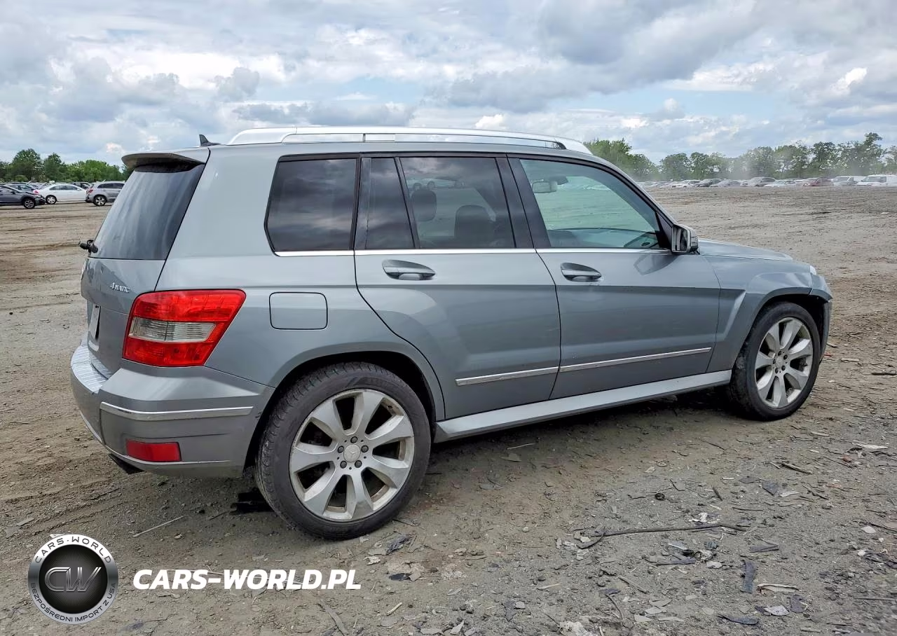 2010 Mercedes-Benz Glk 350 4Matic VIN:WDCGG8HB4AF428631 - 3