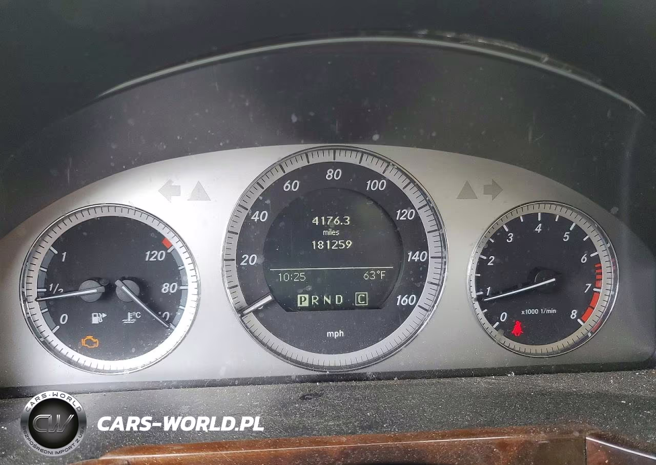 2010 Mercedes-Benz Glk 350 4Matic VIN:WDCGG8HB4AF428631 - 9