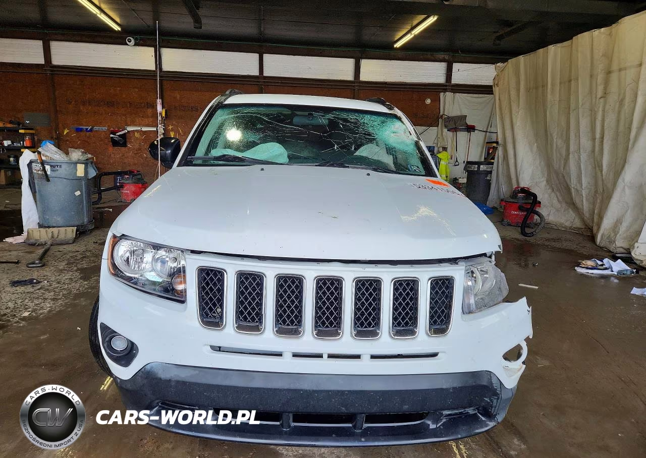2015 Jeep Compass Sport VIN:1C4NJDBB3FD438697 - 5