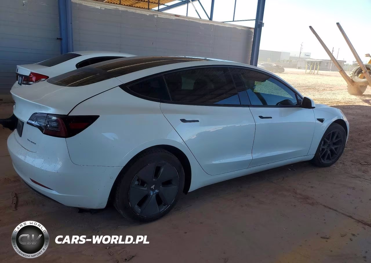 2022 Tesla Model 3 VIN:5YJ3E1EB0NF160239 - 3