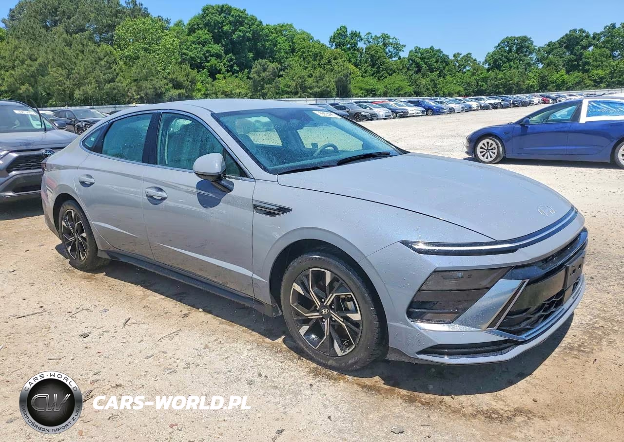 2025 Hyundai Sonata Sel VIN:KMHL64JA1SA468290 - 4
