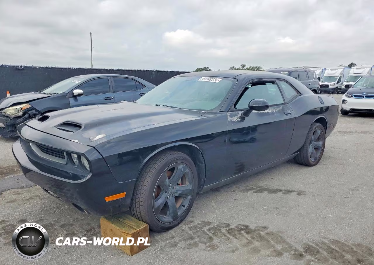 2013 Dodge Challenger R