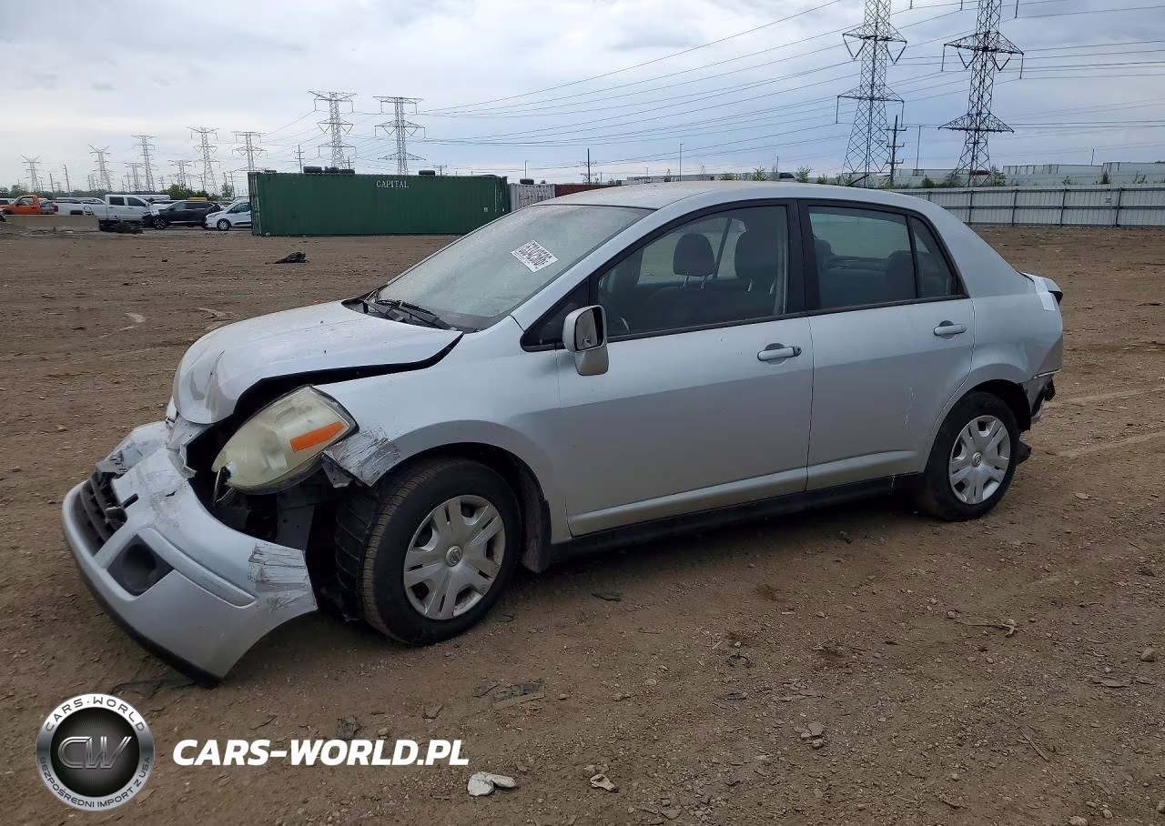 2010 Nissan Versa 1.8 S