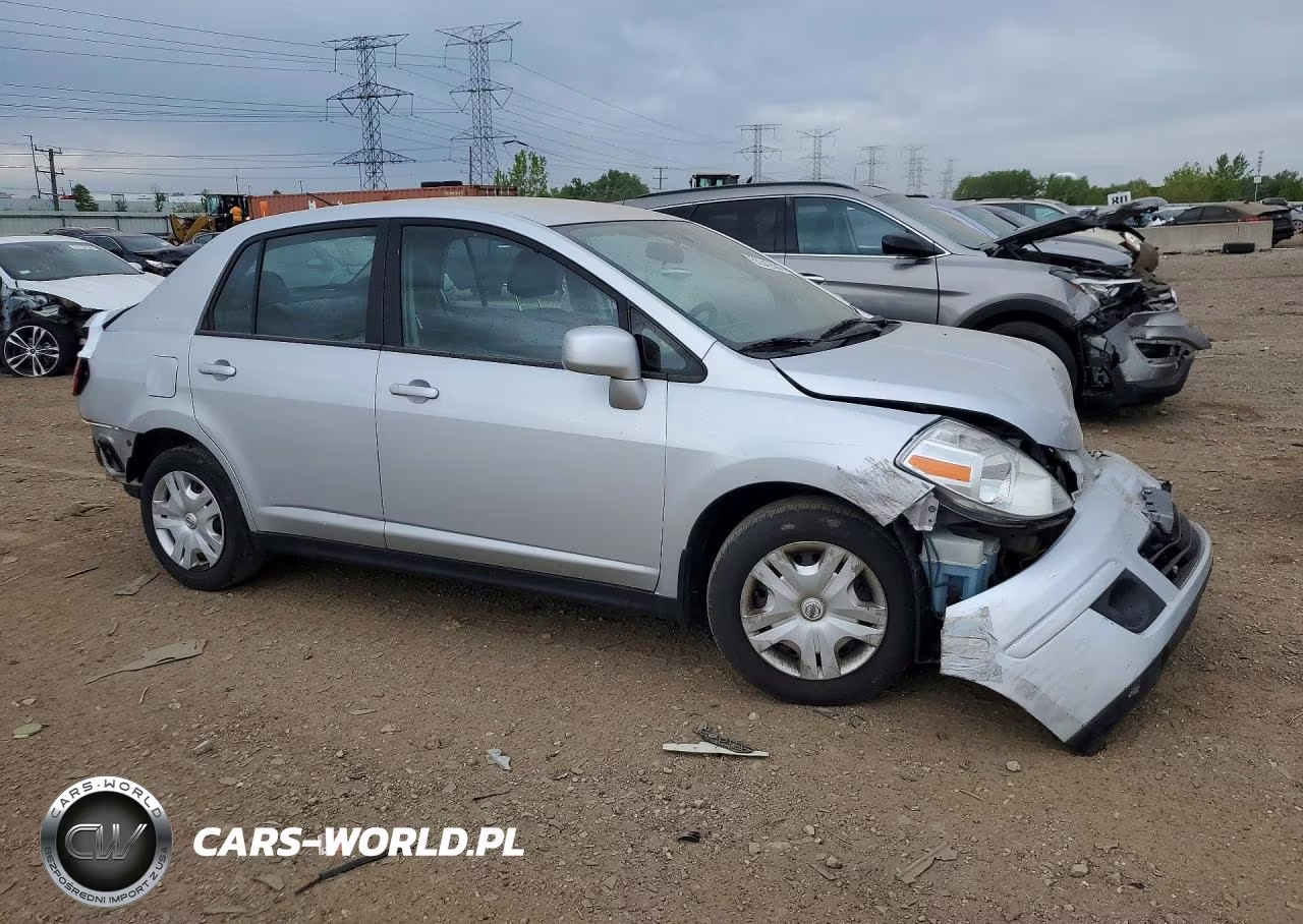2010 Nissan Versa 1.8 S VIN:3N1BC1AP6AL369955 - 4